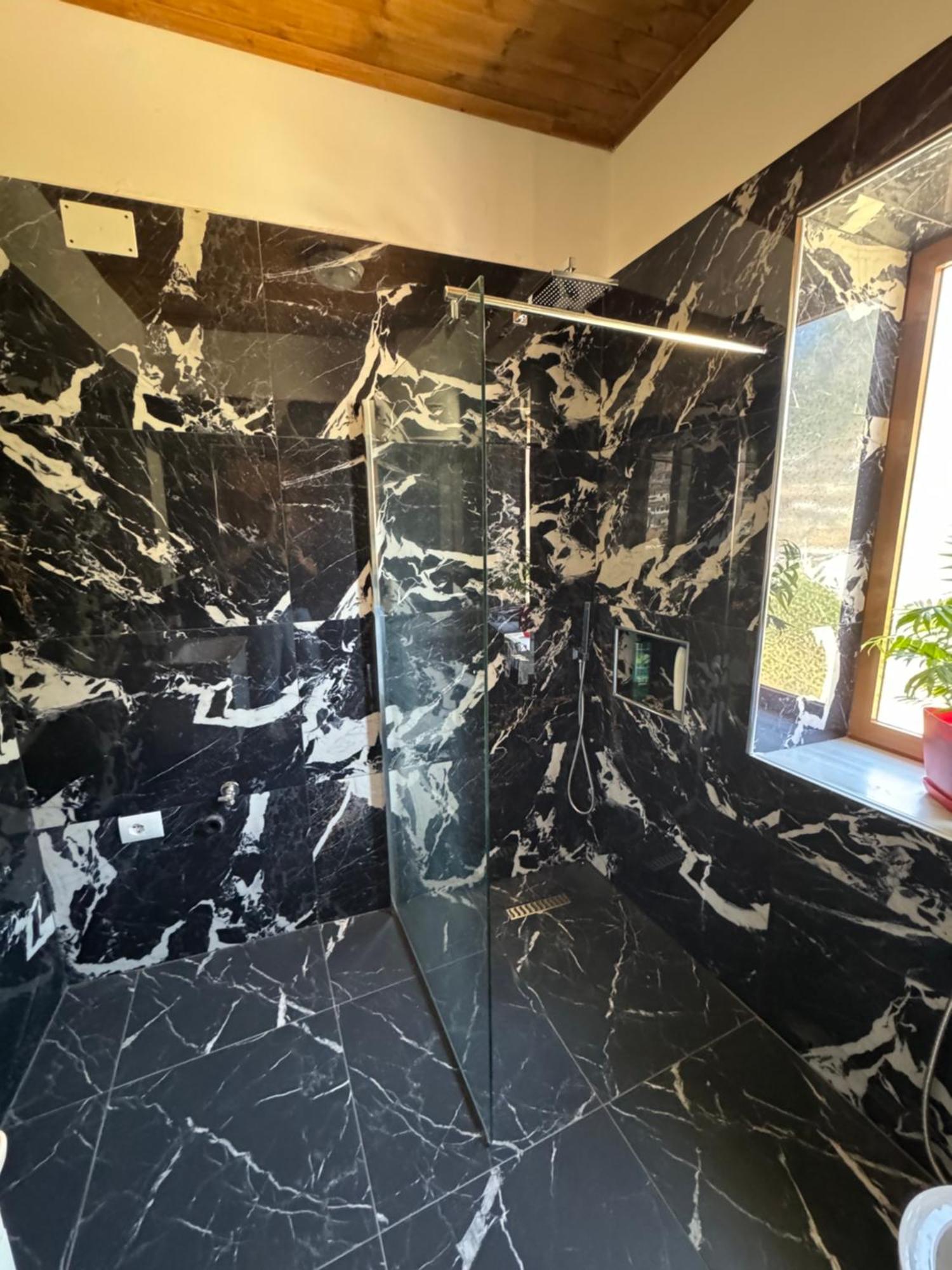 Meroli Guesthouse - Unesco Quarter Berat Zewnętrze zdjęcie