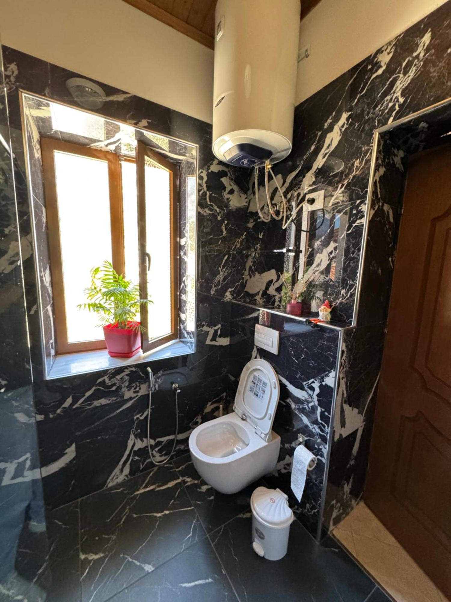 Meroli Guesthouse - Unesco Quarter Berat Zewnętrze zdjęcie
